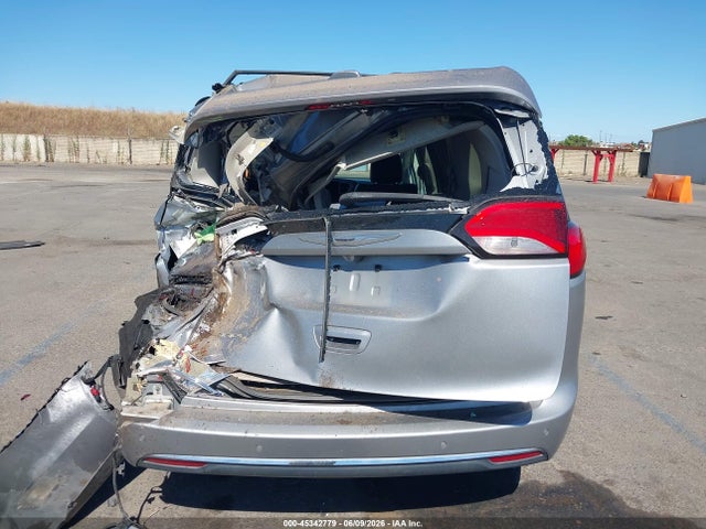 2C4RC1BG3HR540541 Chrysler Pacifica Touring-l