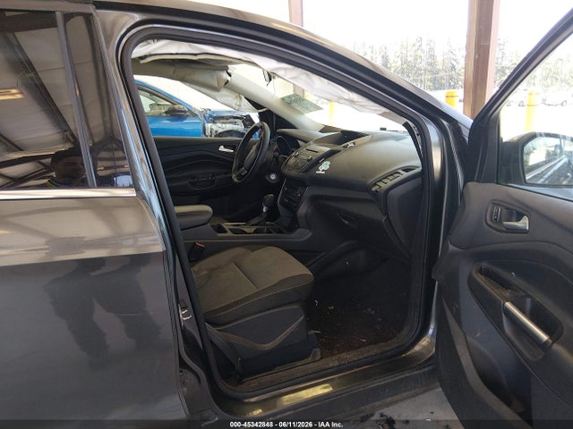 45342848 :رقم المزاد ، 1FMCU9G93HUB04153 vin ، 2017 Ford Escape Se مزاد بيع