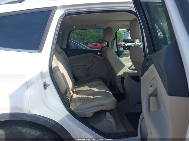 45342861 :رقم المزاد ، 1FMCU9JX8GUB10004 vin ، 2016 Ford Escape Titanium مزاد بيع
