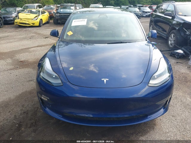 Tesla Model 3 Rear-wheel Drive 2023 5YJ3E1EAXPF682192 Image 10