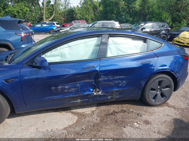 Tesla Model 3 Rear-wheel Drive 2023 5YJ3E1EAXPF682192 Image 6