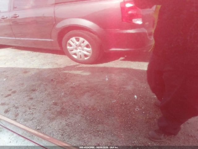 Auction sale of the 2018 Dodge Grand Caravan Se, vin: 2C4RDGBG2JR254833, lot number: 45342895