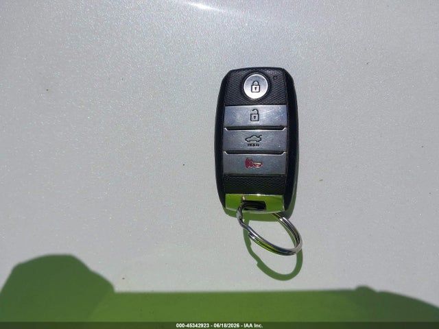 KIA OPTIMA EX 2016 5XXGU4L31GG029290 Image 11