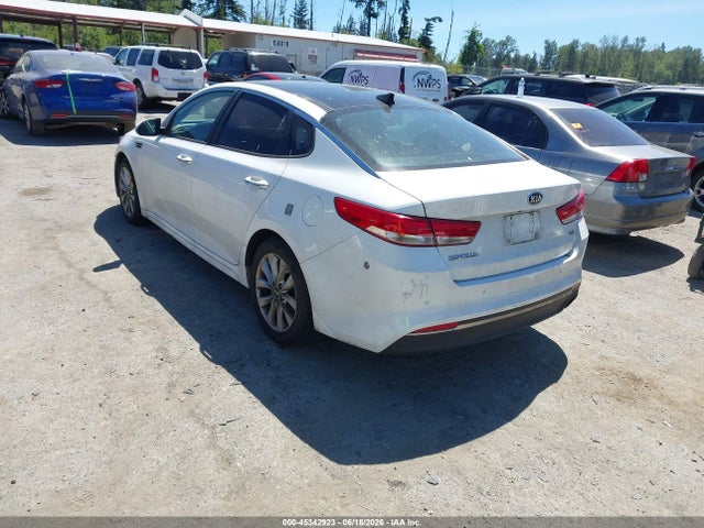 KIA OPTIMA EX 2016 5XXGU4L31GG029290 Image 3
