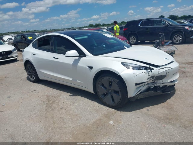 Tesla Model 3 Standard Range Plus Rear-wheel Drive 2021 5YJ3E1EA3MF907760 Image 1
