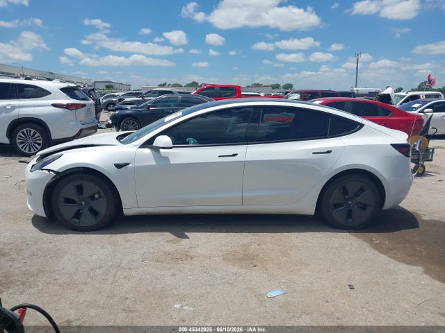 Tesla Model 3 Standard Range Plus Rear-wheel Drive 2021 5YJ3E1EA3MF907760 Image 11
