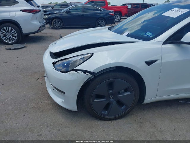 Tesla Model 3 Standard Range Plus Rear-wheel Drive 2021 5YJ3E1EA3MF907760 Image 5