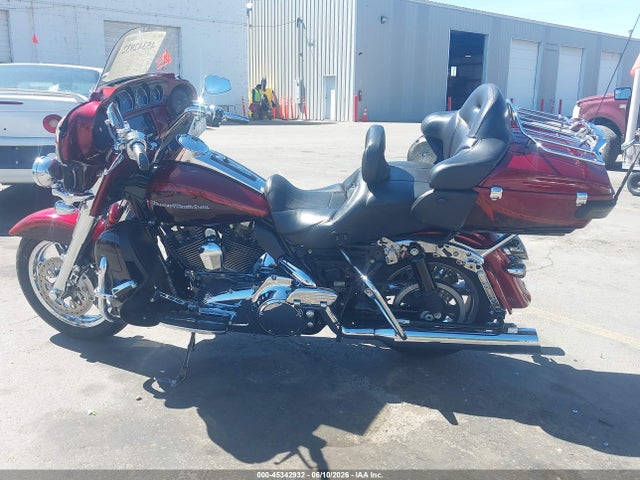 Harley-Davidson Flhtkse Cvo Limited 2014 1HD1TEN35EB952577 Image 13
