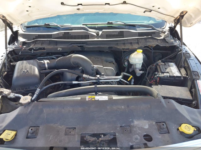1C6RR7GT4ES121137 RAM 1500 Slt