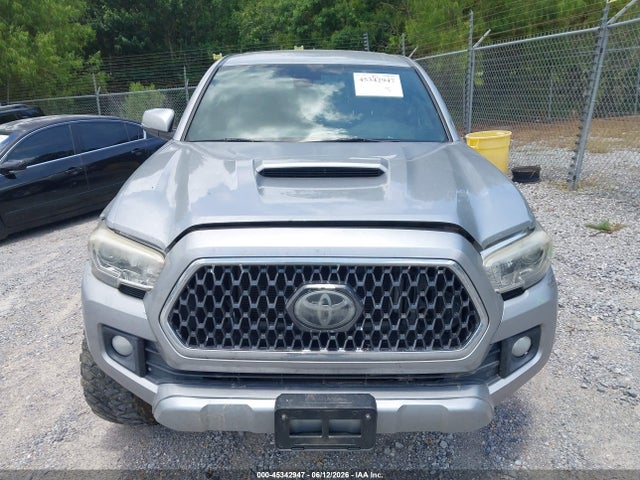 5TFCZ5AN6JX135342 Toyota Tacoma Trd Sport