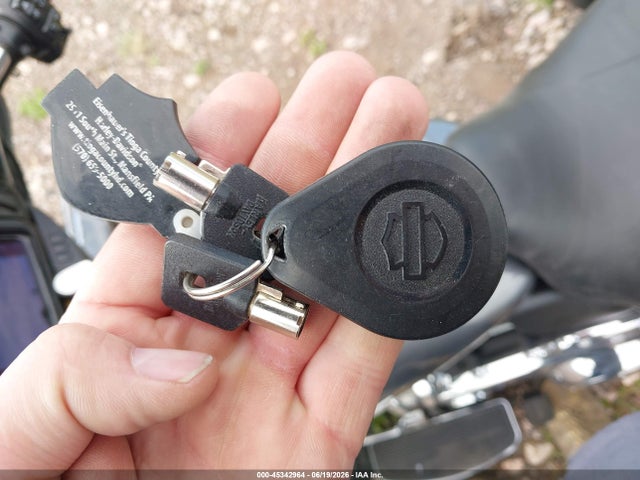 Harley-Davidson FLHTCUTG 2022 1HD1MAF17NB852757 Image 11
