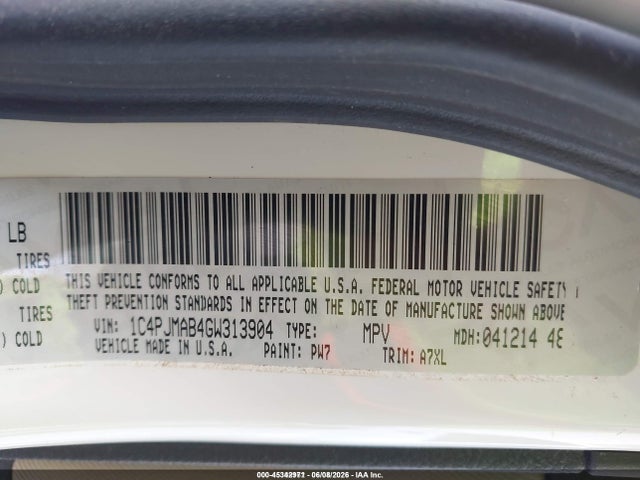 1C4PJMAB4GW313904 Jeep Cherokee Sport