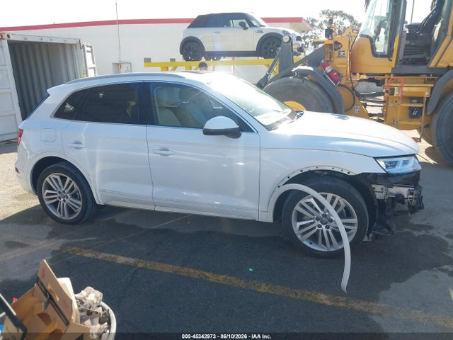 Audi Q5 45 Premium 2019 WA1BNAFY4K2124223 Image 14