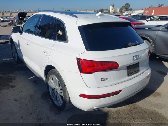 Audi Q5 45 Premium 2019 WA1BNAFY4K2124223 Image 3