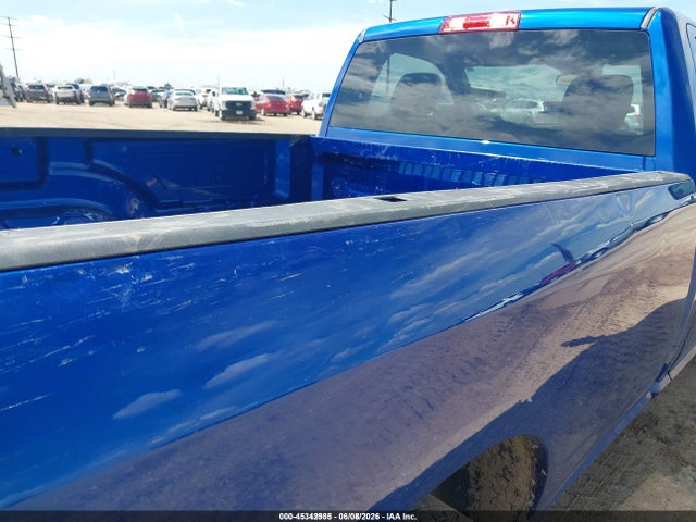3C6JR6DG5JG321475 RAM 1500 Tradesman 4x2 8&#039; Box