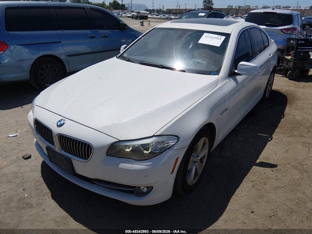 45342993 :رقم المزاد ، WBAXG5C55CDX03831 vin ، 2012 Bmw 528i مزاد بيع