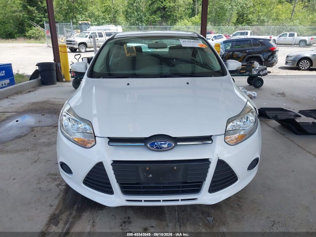 1FADP3F20EL321815 Ford FOCUS SE