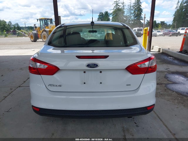 1FADP3F20EL321815 Ford FOCUS SE