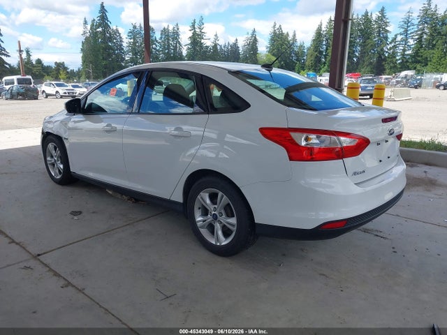 1FADP3F20EL321815 Ford FOCUS SE