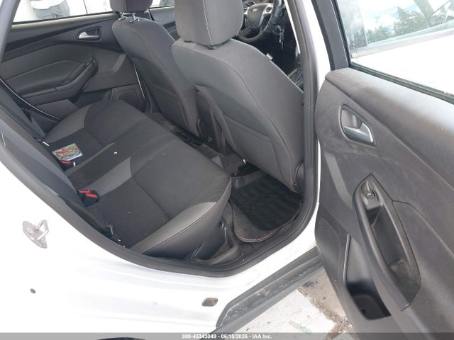1FADP3F20EL321815 Ford FOCUS SE