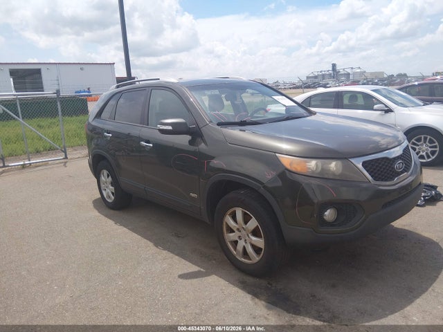 Продажа на аукционе авто 2011 Kia Sorento Lx, vin: 5XYKTCA13BG141845, номер лота: 45343070