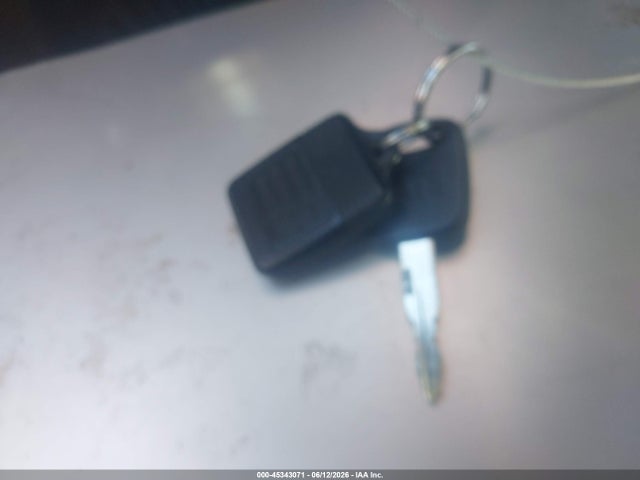 Aukcja sprzedaży 1999 Lincoln Town Car Cartier, vin: 1LNHM83W3XY641673, numer aukcji: 45343071