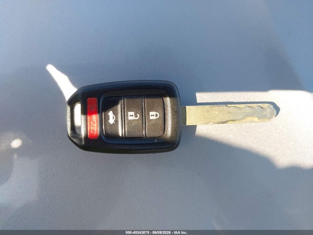Продажа на аукционе авто 2017 Honda Civic Lx, vin: 2HGFC2F56HH517070, номер лота: 45343075