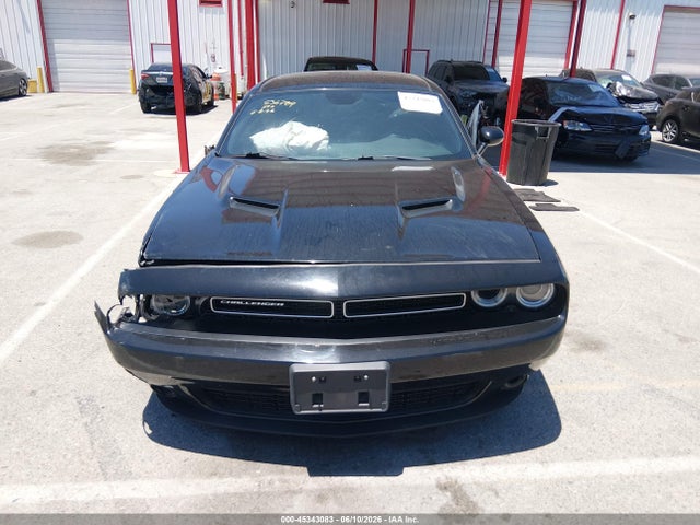 2C3CDZAG2FH910694 Dodge Challenger Sxt