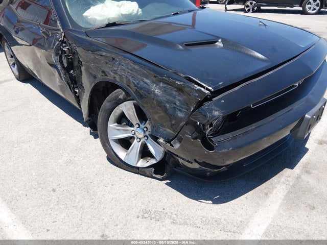 2C3CDZAG2FH910694 Dodge Challenger Sxt