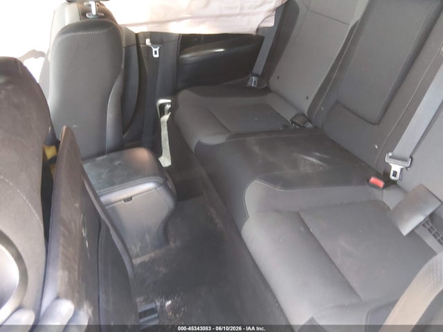2C3CDZAG2FH910694 Dodge Challenger Sxt
