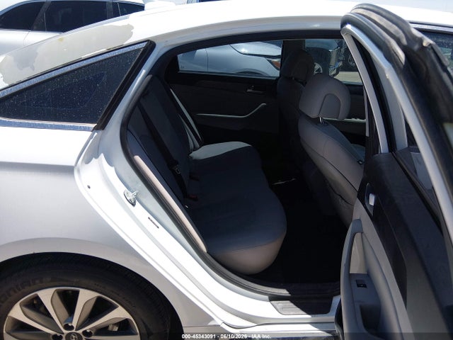 Продаж на аукціоні авто 2016 Hyundai Sonata Sport, vin: 5NPE34AF7GH288393, номер лоту: 45343091
