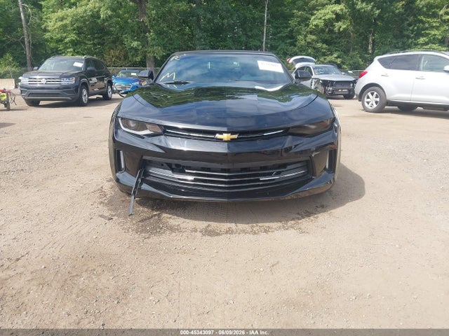 45343097 :رقم المزاد ، 1G1FB3DS7H0165615 vin ، 2017 Chevrolet Camaro 1lt مزاد بيع