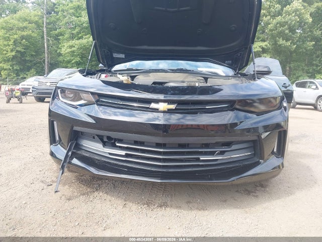45343097 :رقم المزاد ، 1G1FB3DS7H0165615 vin ، 2017 Chevrolet Camaro 1lt مزاد بيع