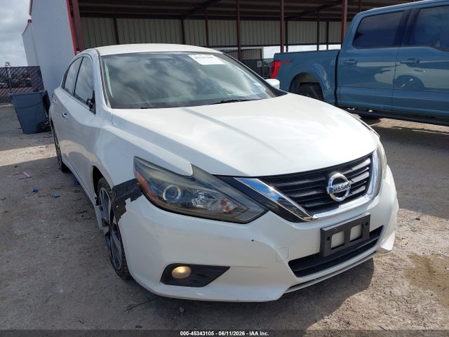 45343105 :رقم المزاد ، 1N4AL3AP0HC252372 vin ، 2017 Nissan Altima 2.5 Sr مزاد بيع