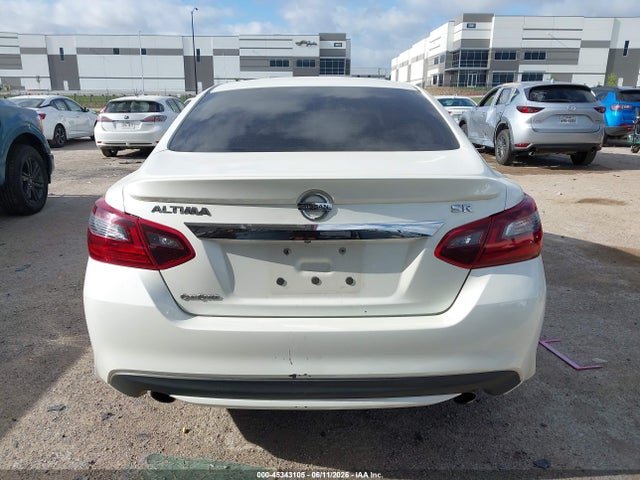 45343105 :رقم المزاد ، 1N4AL3AP0HC252372 vin ، 2017 Nissan Altima 2.5 Sr مزاد بيع