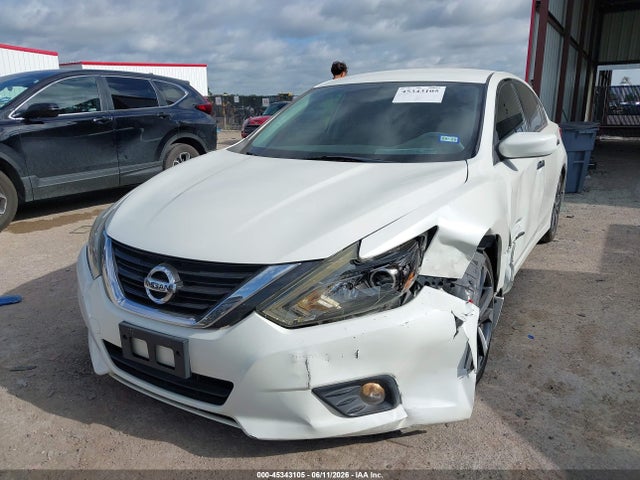 45343105 :رقم المزاد ، 1N4AL3AP0HC252372 vin ، 2017 Nissan Altima 2.5 Sr مزاد بيع