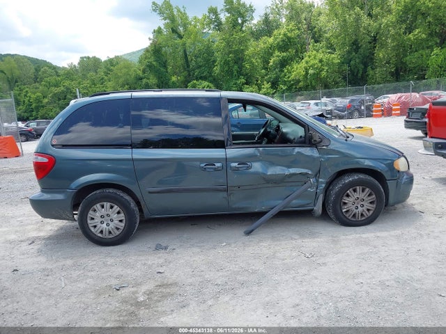 2006 Chrysler Town & Country მანქანა იყიდება აუქციონზე, vin: 1A4GP45R86B710747, აუქციონის ნომერი: 45343138