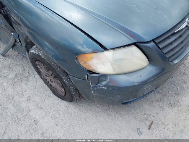 2006 Chrysler Town & Country მანქანა იყიდება აუქციონზე, vin: 1A4GP45R86B710747, აუქციონის ნომერი: 45343138