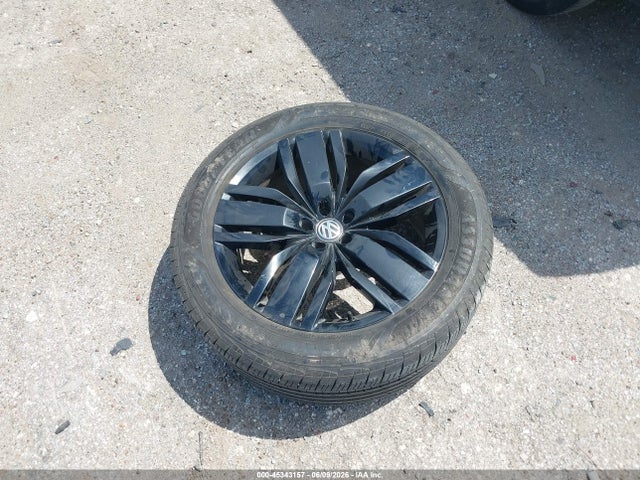 2019 Volkswagen Atlas 3.6l V6 Sel მანქანა იყიდება აუქციონზე, vin: 1V2ER2CA7KC520496, აუქციონის ნომერი: 45343157