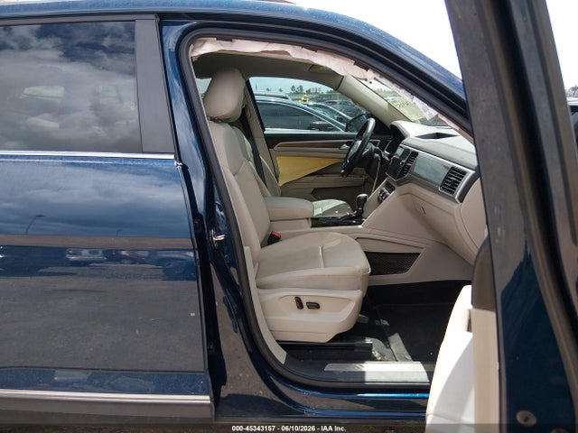 2019 Volkswagen Atlas 3.6l V6 Sel მანქანა იყიდება აუქციონზე, vin: 1V2ER2CA7KC520496, აუქციონის ნომერი: 45343157