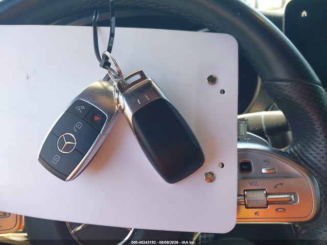 45343193 :رقم المزاد ، W1N0G8EB4MF941080 vin ، 2021 Mercedes-benz Glc 300 4matic Suv مزاد بيع