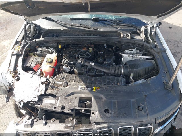 1C4RJKAG6P8793828 Jeep Grand Cherokee L Laredo 4x4