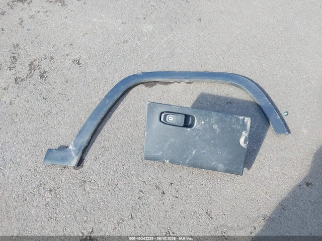 1C4RJKAG6P8793828 Jeep Grand Cherokee L Laredo 4x4