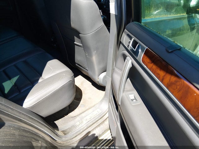 Aukcja sprzedaży 2008 Volkswagen Touareg 2 V8 Fsi, vin: WVGMB77L18D038664, numer aukcji: 45343250