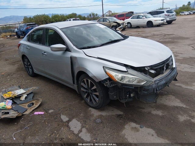 2017 1N4AL3AP3HC165484 main image