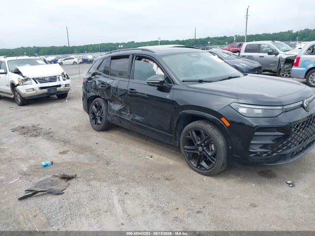 Продаж на аукціоні авто 2025 Volkswagen Tiguan 2.0t Se R-line Black, vin: 3VVGR7RM4SM026525, номер лоту: 45343283