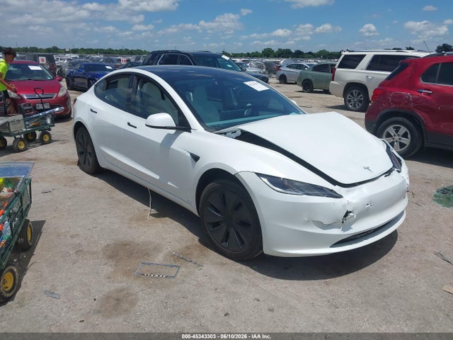 Auction sale of the 2025 Tesla Model 3, vin: 5YJ3E1EA0SF030786, lot number: 45343303