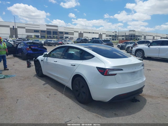 2025 Tesla Model 3 მანქანა იყიდება აუქციონზე, vin: 5YJ3E1EA0SF030786, აუქციონის ნომერი: 45343303