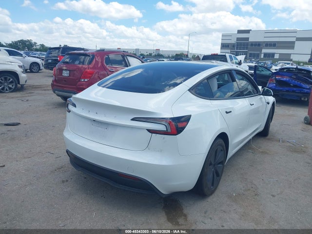 2025 Tesla Model 3 მანქანა იყიდება აუქციონზე, vin: 5YJ3E1EA0SF030786, აუქციონის ნომერი: 45343303