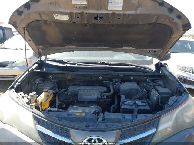 45343331 :رقم المزاد ، 2T3ZFREVXFW202136 vin ، 2015 Toyota Rav4 Le مزاد بيع